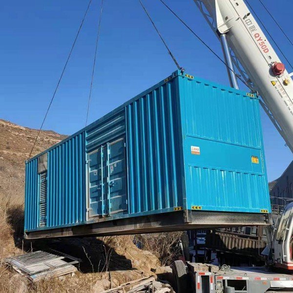 华亭发电机的发电效率受多种因素影响，主要包括以下几个方面：