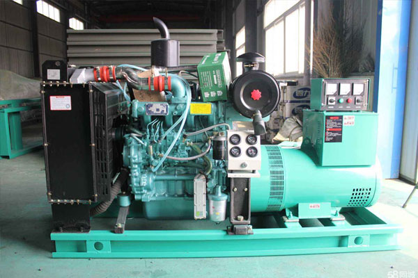 华亭如何判断机油是否需要更换？