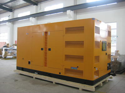 华亭不同类型的发电机组在冬季保养时的注意事项有何差异？